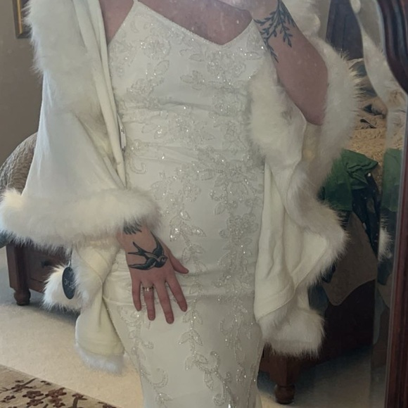 David’s Bridal 2024 new with tags wedding dress - Picture 4 of 4